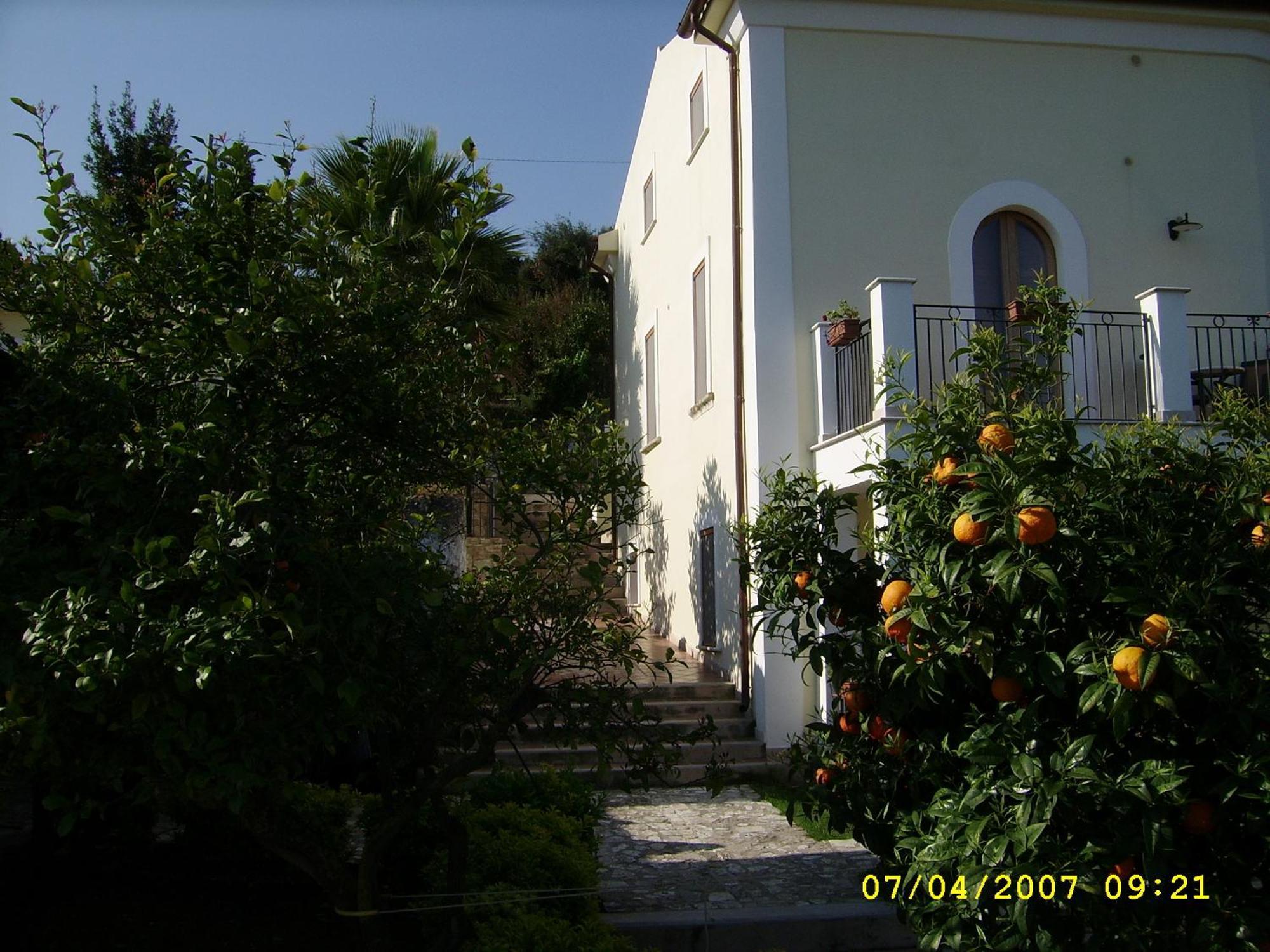 Albergo Villa Vittoria Роди-Гарганико Экстерьер фото